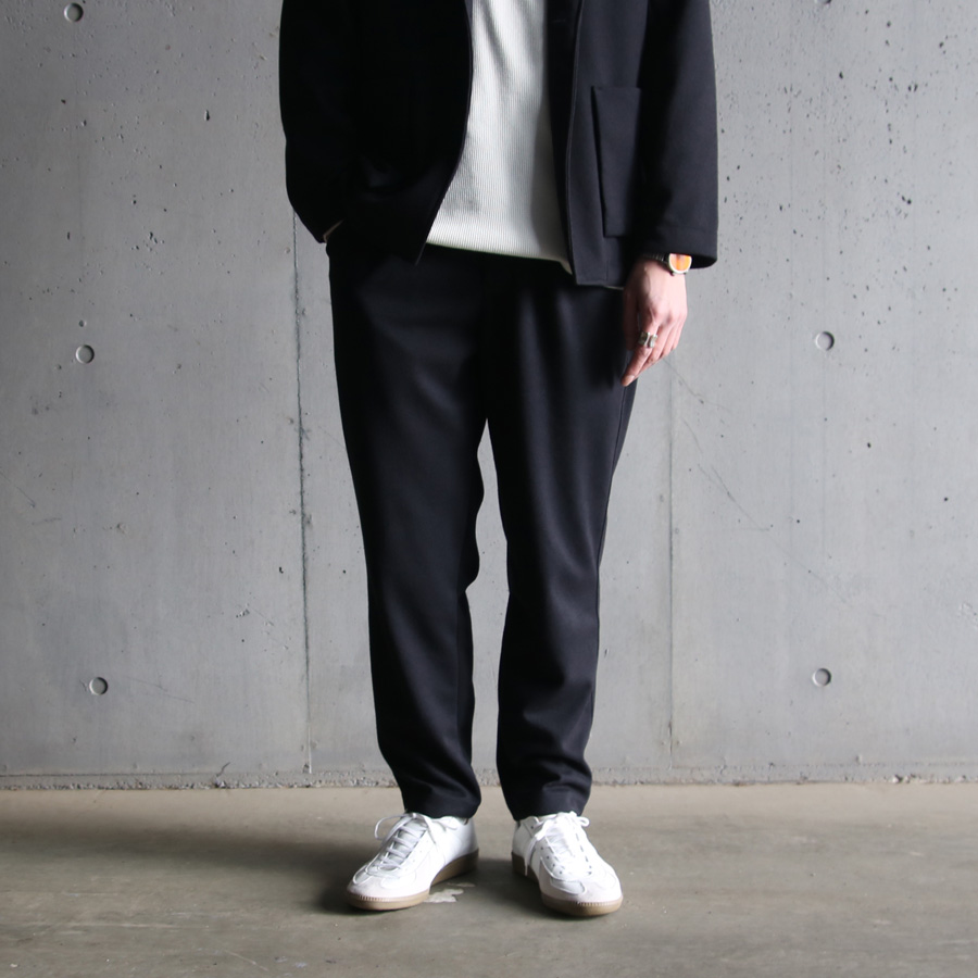 CURLY / CURLY& Co. (カーリー) 231-43022 [ BOUCLE TAPERED TROUSERS ] ブークレーダンボールニット(ライト) テーパードトラウザーズ (BLACK)