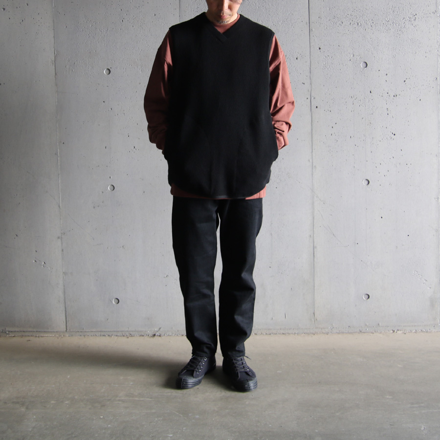 CURLY / CURLY& Co. (カーリー) 223-35101 [ KNIT-SAWN VEST ]クォーターゲージC/Wニット Vネックプルオーバーベスト (2COLOR)