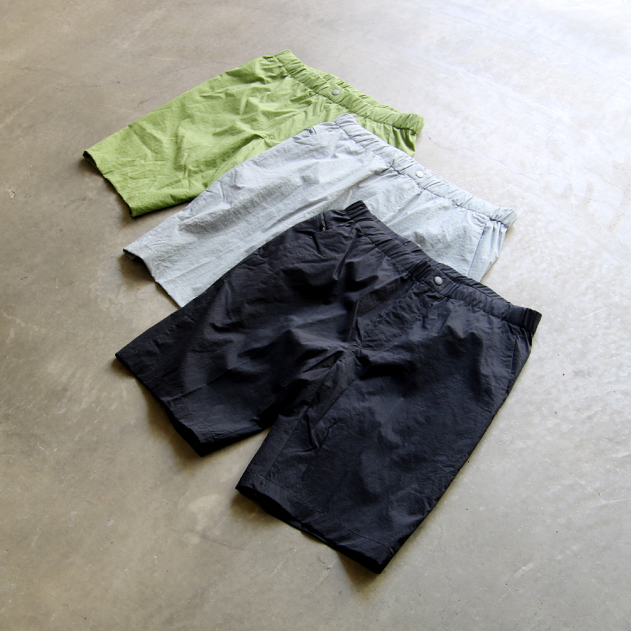 DESCENTE ALLTERRAIN 81 (デサントオルテライン81) DOMVGD93 [STRETCH SHORTS]　ストレッチナイロン イージーショーツ (GRGRN/グラスグリーン)