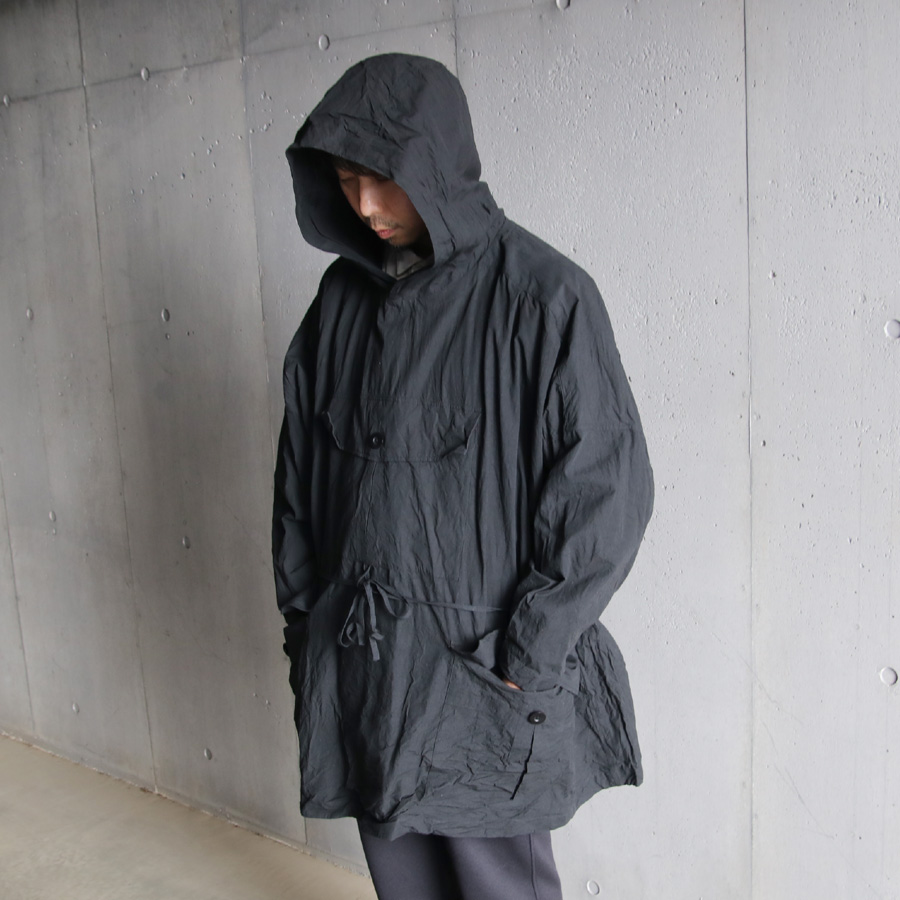 KLASICA (クラシカ) [PASETEL FIG.3] COTTON×LINEN HAND DYE TYPE WRITER FULLY VOLUMED SHELL PARKA / コットンリネン ハンドダイ タイプライター フーデッド シェルパーカー (BLACK)