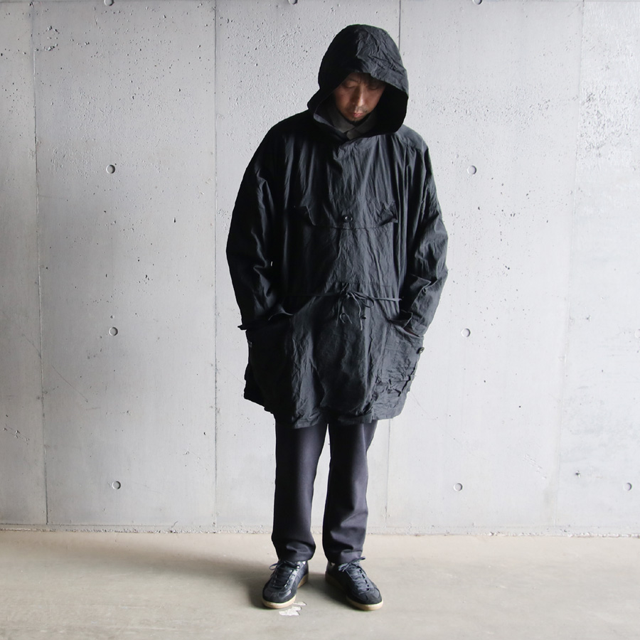 KLASICA (クラシカ) [PASETEL FIG.3] COTTON×LINEN HAND DYE TYPE WRITER FULLY VOLUMED SHELL PARKA / コットンリネン ハンドダイ タイプライター フーデッド シェルパーカー (BLACK)