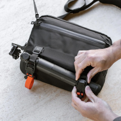 バッグ Black Ember GRIP SLING 9 &V-BUCKLE STRAP BLACK EMBER (ブラックエンバー) [ V-BUCKLE COMPRESSION STRAPS