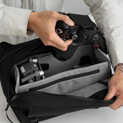 BLACK EMBER  (ブラックエンバー)  [ GRIP SLING 12 EmberTex ] 7225011 / EmberTex スリングバッグ(BLACK)