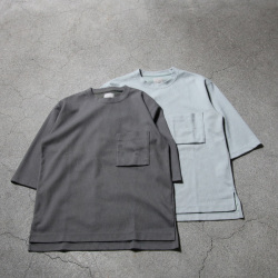 CURLY / CURLY& Co. (カーリー) 251-110413 [ CRAPE DOUBLE-KNIT TEE Q/S ] 楊柳ダンボールニット クルーネックプルオーバーニットTEE (SAGE) (CHARCOAL)