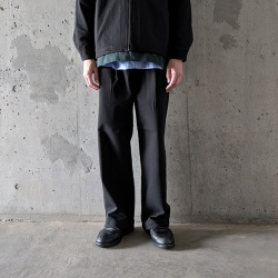 CURLY / CURLY& Co. (カーリー) 263-760827 [ KNIT CHINO-CLOTH PANTS (WIDE) ] ハイゲージダブルニットチノ イージーワイドパンツ (BLACK) 