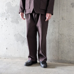 CURLY / CURLY& Co. (カーリー) 26A-7621 [ KNIT DENIM 2 TUCK EZ WIDE PANTS ] ニットデニム ストレッチインレイ 2タック イージーワイドパンツ (CHOCO) 
