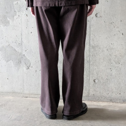 CURLY / CURLY& Co. (カーリー) 26A-7621 [ KNIT DENIM 2 TUCK EZ WIDE PANTS ] ニットデニム ストレッチインレイ 2タック イージーワイドパンツ (CHOCO) 