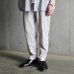 CURLY / CURLY& Co. (カーリー) 231-43032 [ YORYU CREPE TAPERED TROUSERS ] T/Cストライプ楊柳 (LT.GRAY)