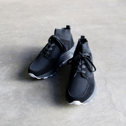 DUSK STUDIO (ダスク スタジオ) [DS-002] SOCK KNIT BOOTY / VIBRAM ROLLIG SYSTEM (3COL) / スニーカー＋シューズ &times; 快適 ＝ DUSK STUDIO /大人の疲れた足を癒してくれるハイブリットフットウエア