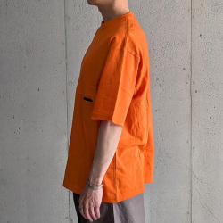 E-26512A/E-26512B [ユルリTEE 1/2] リラックスフィット ポケT (WHITE) (CHARCOAL) (F/GRAY) (T.BLUE) (H.ORANGE)
