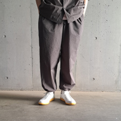  [GERMAN ARMY TRAINER ORIGINAL] (ジャーマントレーナー オリジナル)  [ GAT /1000 ] Low カット レザースニーカー / ドイツ軍 トレーニングシューズ /復刻品やレプリカ品では無い、現在も官給品としてドイツ軍に納入されているミリタリーオフィシャルシューズ / (WHITE/HONEY)