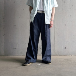 MASTER & CO（マスターアンドコー） [ ONE WASHED DENIM WIDE TOROUSERS ] ワンウォッシュド デニム　ワイドトラウザー (INDIGO)