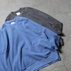 RE MADE IN TOKYO JAPAN (アールイーメイドイントウキョウジャパン) 08125A-CT [Vintetage Sweat Elbow Patch Ttainer] ヴィンテージ スウェット エルボーパッチ クルーネック プルオーバー(SAX) (CHARCOAL) 
