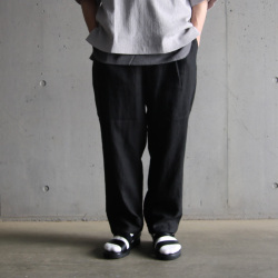 STILL BY HAND (スティルバイハンド)  [ PT06232 ] リネン テーパードパンツ (BLACK)