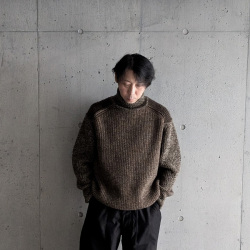 slopeslow (スロープスロー) 1253014-252SLP [ brushed yak / shetland wool TURTLE NECK SWEATER ] タートルネック セーター (BROWN)