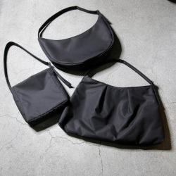 Simple Project 新品　プリーツ　ショルダーバッグ　sulln 2025年最新】SimPle project バッグの人気アイテム - メルカリ