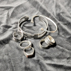 TOUAREG SILVER (トゥアレグシルバー) [ EBONY BRACELET / GIZA ] ブレスレット (SLIVER/EBONY WOOD)