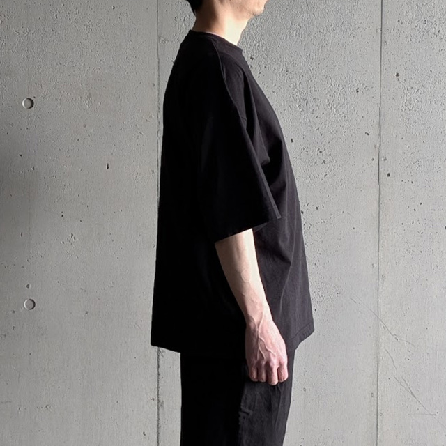 alvana (アルヴァナ) ALV-00127 [ 26/OVERSIZE  TEE SHIRTS ] ライトオンス天竺 オーバーサイズ クルーネック TEE シャツ (BLACK)