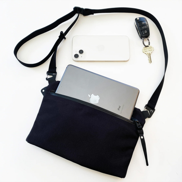 BLACK EMBER  (ブラックエンバー)  [ SACOSHE01 EmberTex ] 7225009 / EmberTex サコッシュ (BLACK)