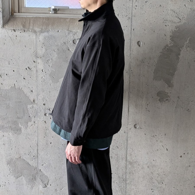 CURLY / CURLY& Co. (カーリー) 263-430821 [ KNIT CHINO-CLOTH ZIP-UP BLOUSON ] ハイゲージダブルニットチノ ジップアップブルゾン (BLACK)