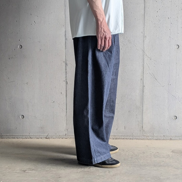 MASTER & CO（マスターアンドコー） [ ONE WASHED DENIM WIDE TOROUSERS ] ワンウォッシュド デニム　ワイドトラウザー (INDIGO)