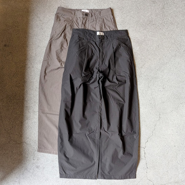 STILL BY HAND (スティルバイハンド)  [ PT09262 ] Typewriter Cotton Wide Pants / タイプライター コットン ワイドパンツ (BROWN CHARCOAL) (INK BLACK)