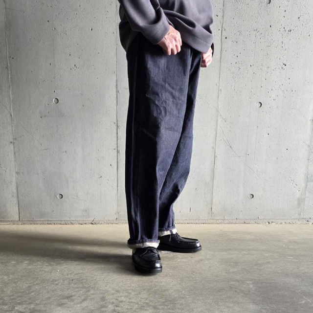 SKEWed （スキュー） [ 201/ ONE POCKET PANTS (LV) ]  5ポケットデニムパンツ (BLUE RINSE)