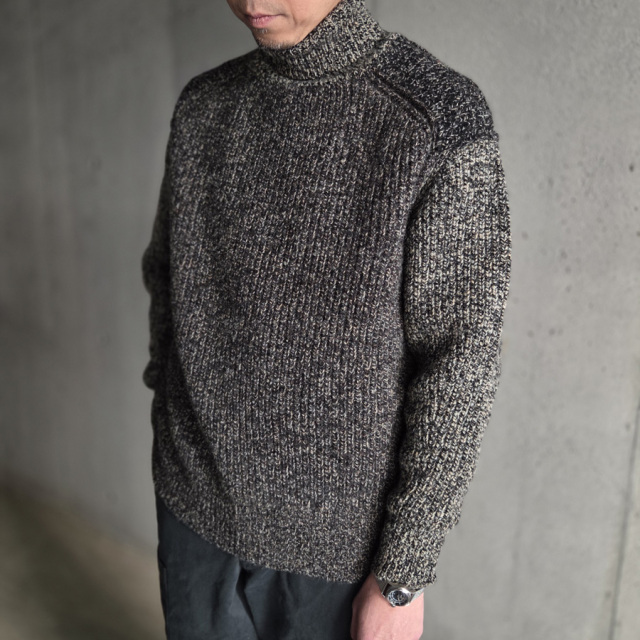slopeslow (スロープスロー) 1253014-252SLP [ brushed yak / shetland wool TURTLE NECK SWEATER ] タートルネック セーター (BLACK CANDY)