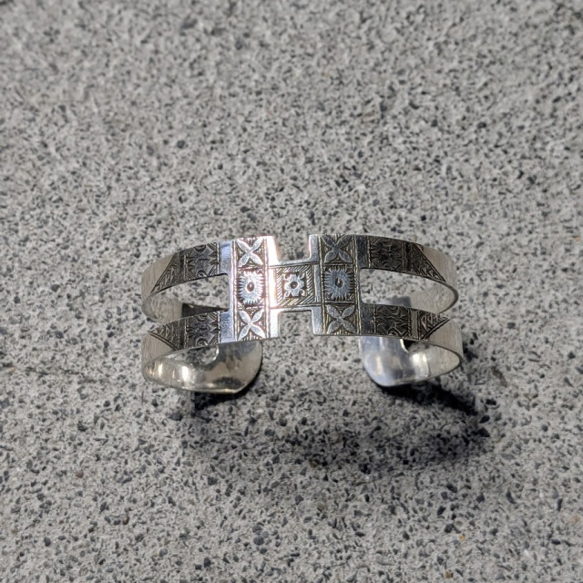 TOUAREG SILVER (トゥアレグシルバー) [TYPE H / BANGLE (SMALL DESEGN) ] バングル (SLIVER)