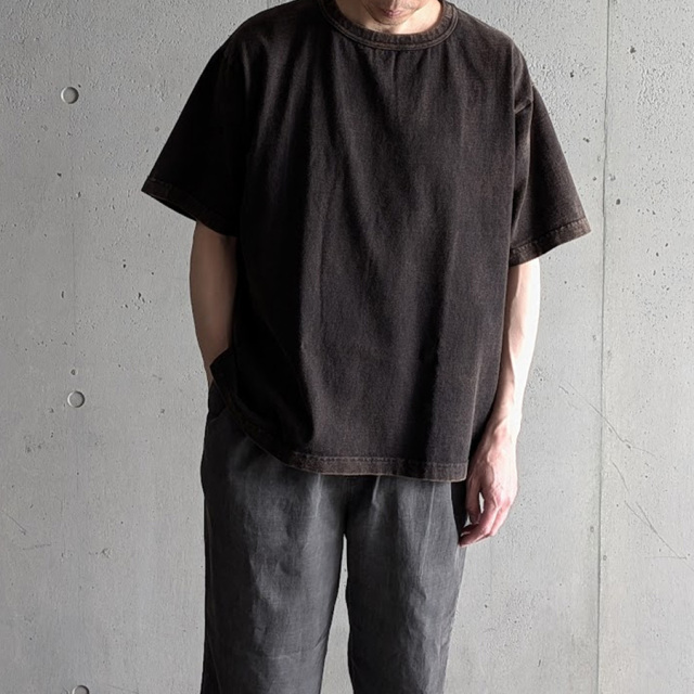 　TOUGHER ( タッファー ) BREA S/S TEE (CHEMICAL) / クルーネック S/S Tシャツ (Bleach BLACK)