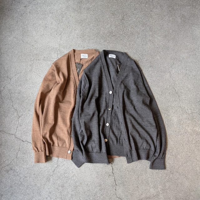 YONETOMI NEW BAISC (ヨネトミ ニューベーシック) 95-264-006 [HIGH TWIST WOOL KNIT CARDIGAN] ハイツイスト ウール カーディガン (D.GRAY)(CAMEL)