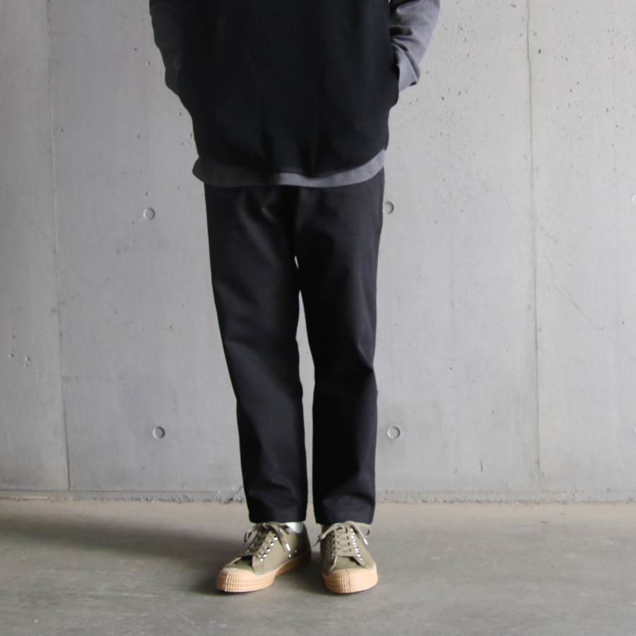  TUKI (ツキ) 0170 [SHORT SHORT SLIM TROUSERS / KATSURAGHI DRILL] スリムトラウザーズ / カツラギドリル (BLACK)