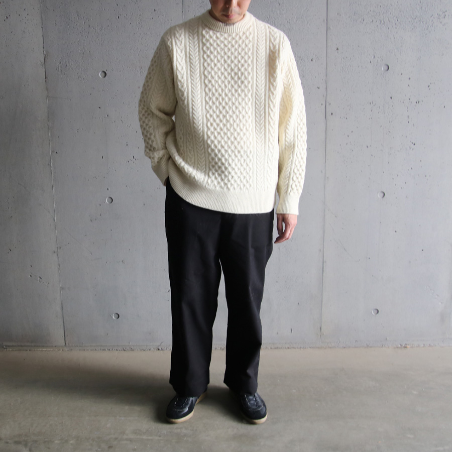 YONETOMI NEW BAISC (ヨネトミ ニューベーシック) 95-224-021 [REBORN WOOL ARAN KNIT PULLOVER] ウールニット アランセーター (WHITE)