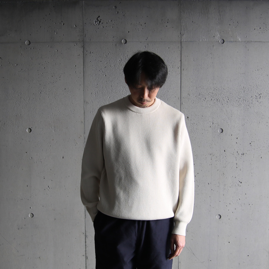 YONETOMI NEW BAISC (ヨネトミ ニューベーシック) 95-234-014 [EX FINE WOOL RIB KNIT P/O]  エクストラファインウールリブニットプルオーバー (IVORY)(BLACK)